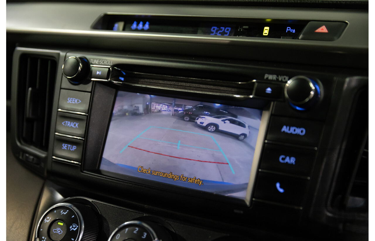 04/2016 Toyota RAV4 GX (FWD) ZSA42R MY16 4d Wagon Electric Storm Blue Metallic 2.0L