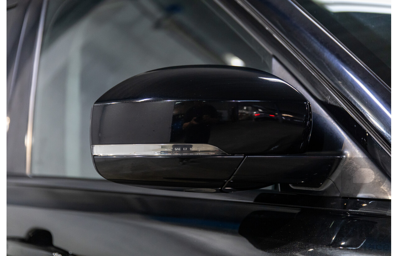 11/2015 Land Rover Range Rover Sport 3.0 TDV6 SE LW MY16 4d Wagon Santorini Black Turbo Diesel V6 3.0L - 7 Seater