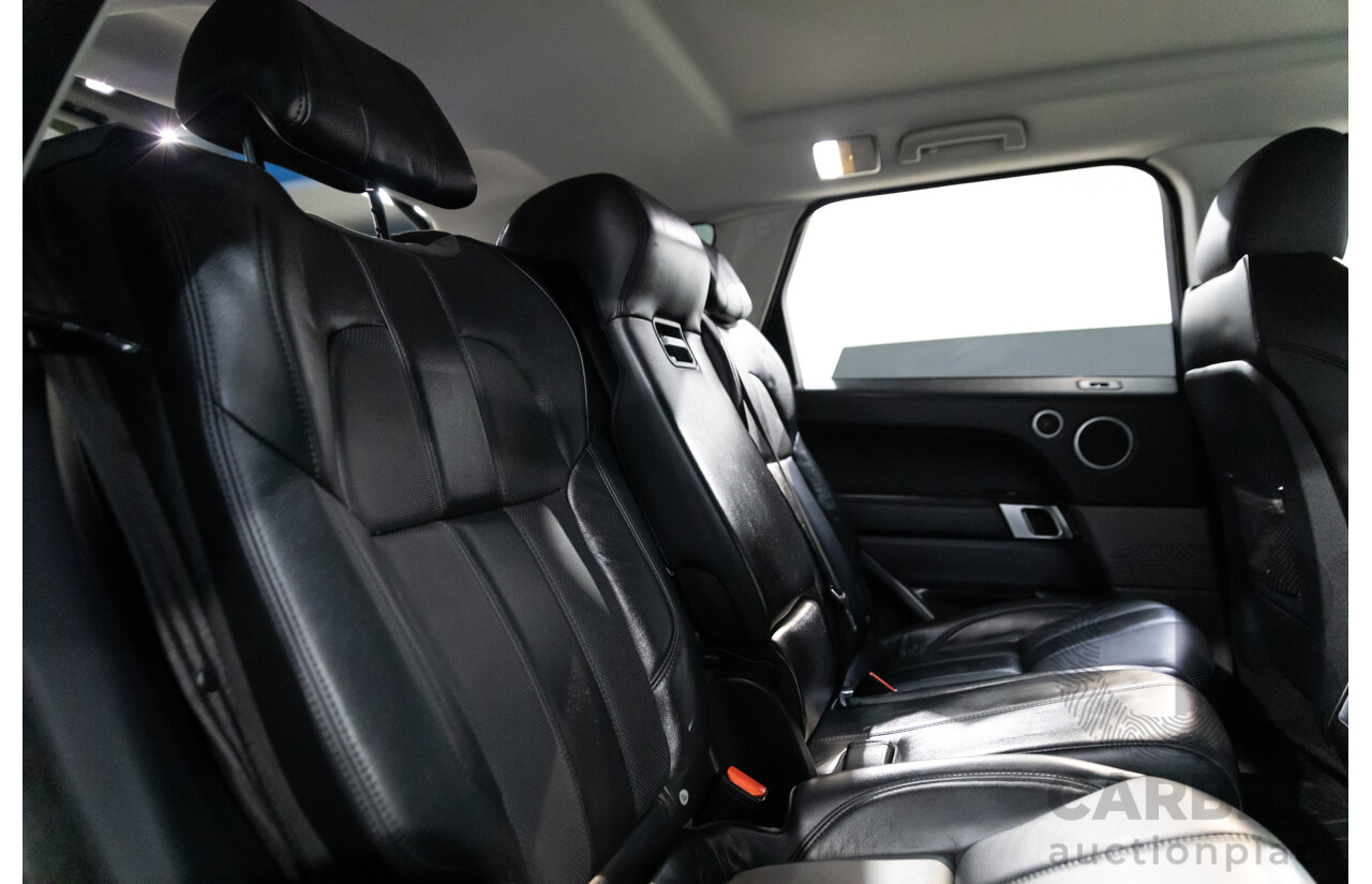 11/2015 Land Rover Range Rover Sport 3.0 TDV6 SE LW MY16 4d Wagon Santorini Black Turbo Diesel V6 3.0L - 7 Seater