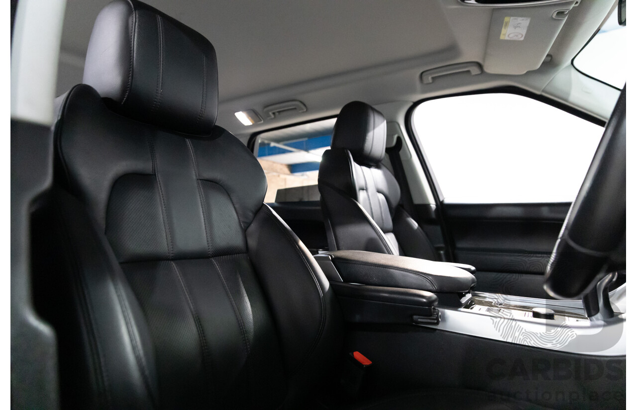 11/2015 Land Rover Range Rover Sport 3.0 TDV6 SE LW MY16 4d Wagon Santorini Black Turbo Diesel V6 3.0L - 7 Seater