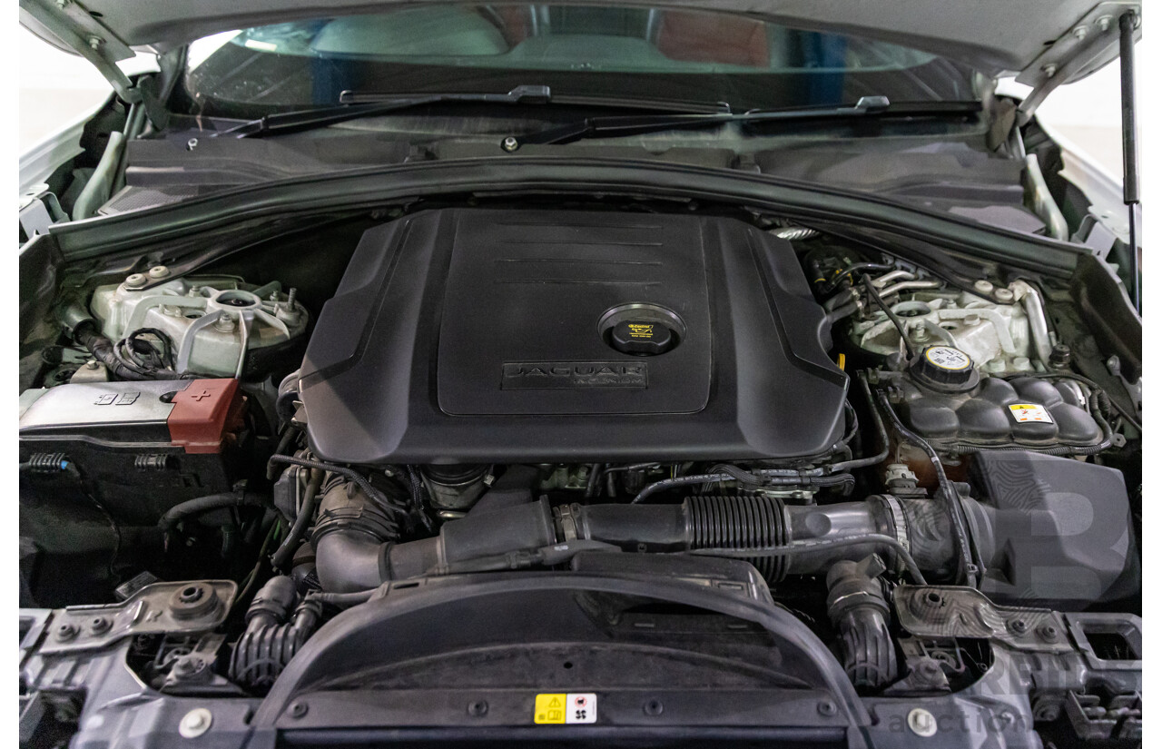 10/2016 Volkswagen Amarok TDI420 Highline (4x4) 2H MY16 Dual Cab Utility Natural Grey Metallic Turbo Diesel 2.0L