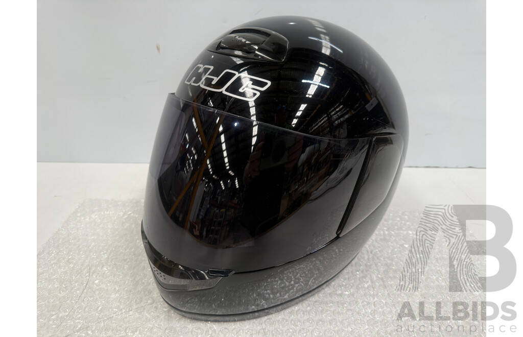 HJC ZF-8 Large Road Motorcycle Helmet + Spare Clear Visor + 2001 THH T-992 Medium Road Motorcycle Helmet