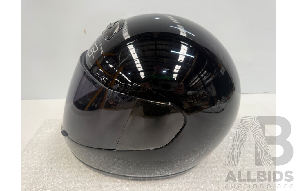 HJC ZF-8 Large Road Motorcycle Helmet + Spare Clear Visor + 2001 THH T-992 Medium Road Motorcycle Helmet