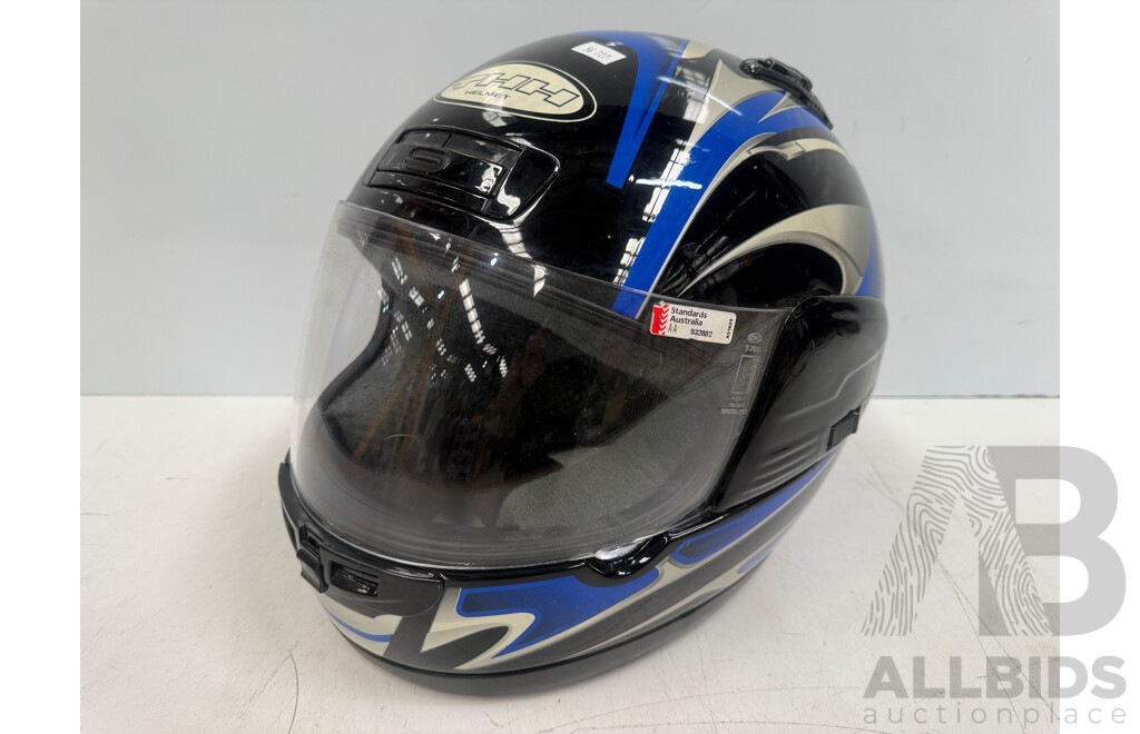 HJC ZF-8 Large Road Motorcycle Helmet + Spare Clear Visor + 2001 THH T-992 Medium Road Motorcycle Helmet