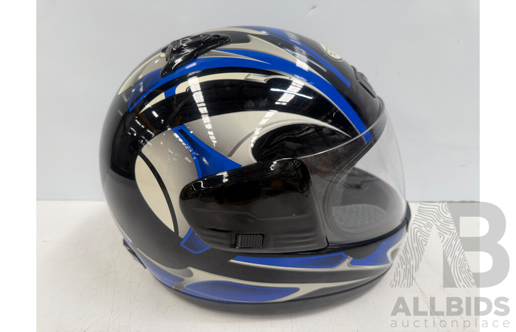 HJC ZF-8 Large Road Motorcycle Helmet + Spare Clear Visor + 2001 THH T-992 Medium Road Motorcycle Helmet