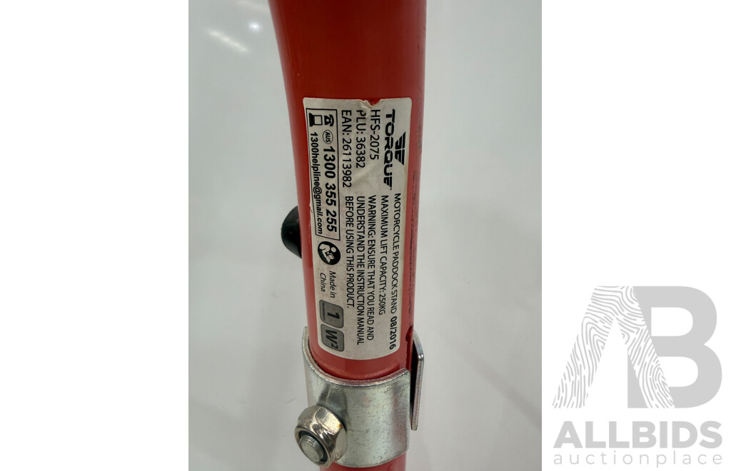 1x Garage Tuff - Aluminum Ramp (Load Cap 340Kg) + 2016 Torque Motorcycle Stand (250kg Cap)