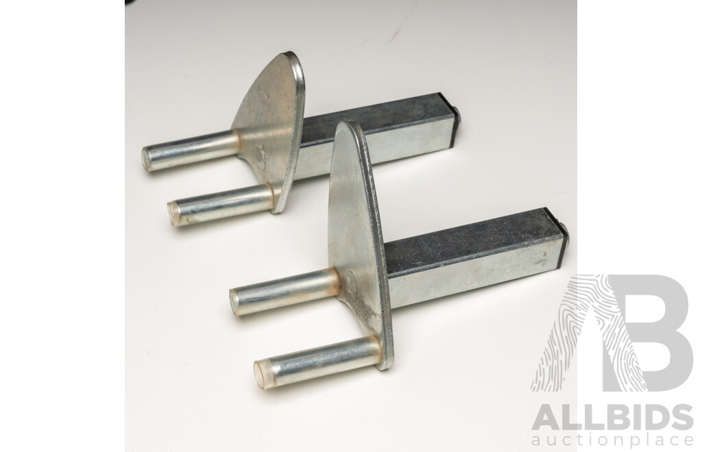 1x Garage Tuff - Aluminum Ramp (Load Cap 340Kg) + 2016 Torque Motorcycle Stand (250kg Cap)