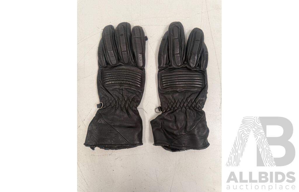 the Pierce Arrow Large Black Leather Jacket + 2x Leather Gloves + Dririder 3XL Motorcycle Riding Wet Weather Riding Jacket