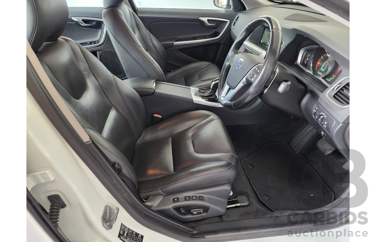 6/2015 Volvo S60 T5 Luxury F MY16 4d Sedan White 2.0L