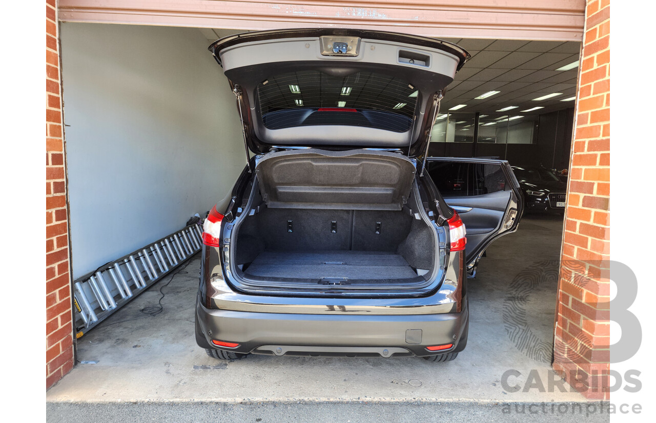 1/2016 Nissan Qashqai TI (4x2) J11 4d Wagon Black 2.0L