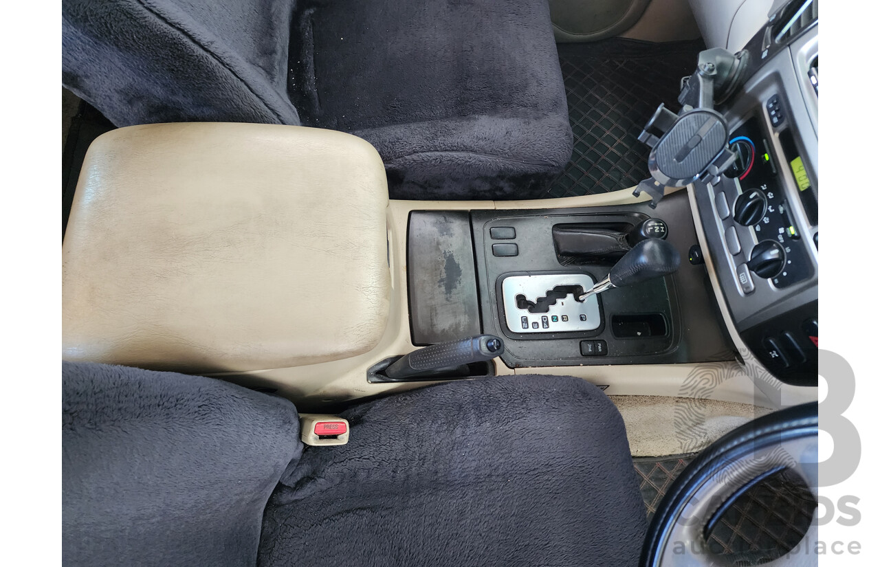 1/2003 Toyota Landcruiser GXL (4x4) UZJ100R 4d Wagon Gold 4.7L