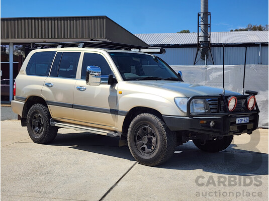 1/2003 Toyota Landcruiser GXL (4x4) UZJ100R 4d Wagon Gold 4.7L