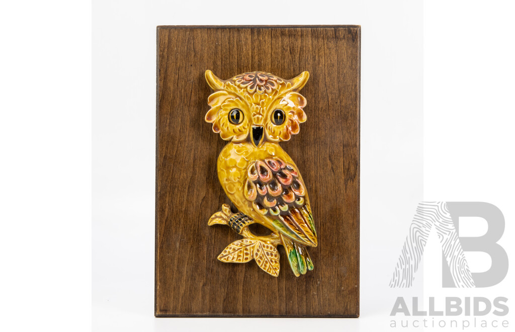 Vintage Ceramic Wall Relief of an Owl and Framed Swallows Tapestry (2)