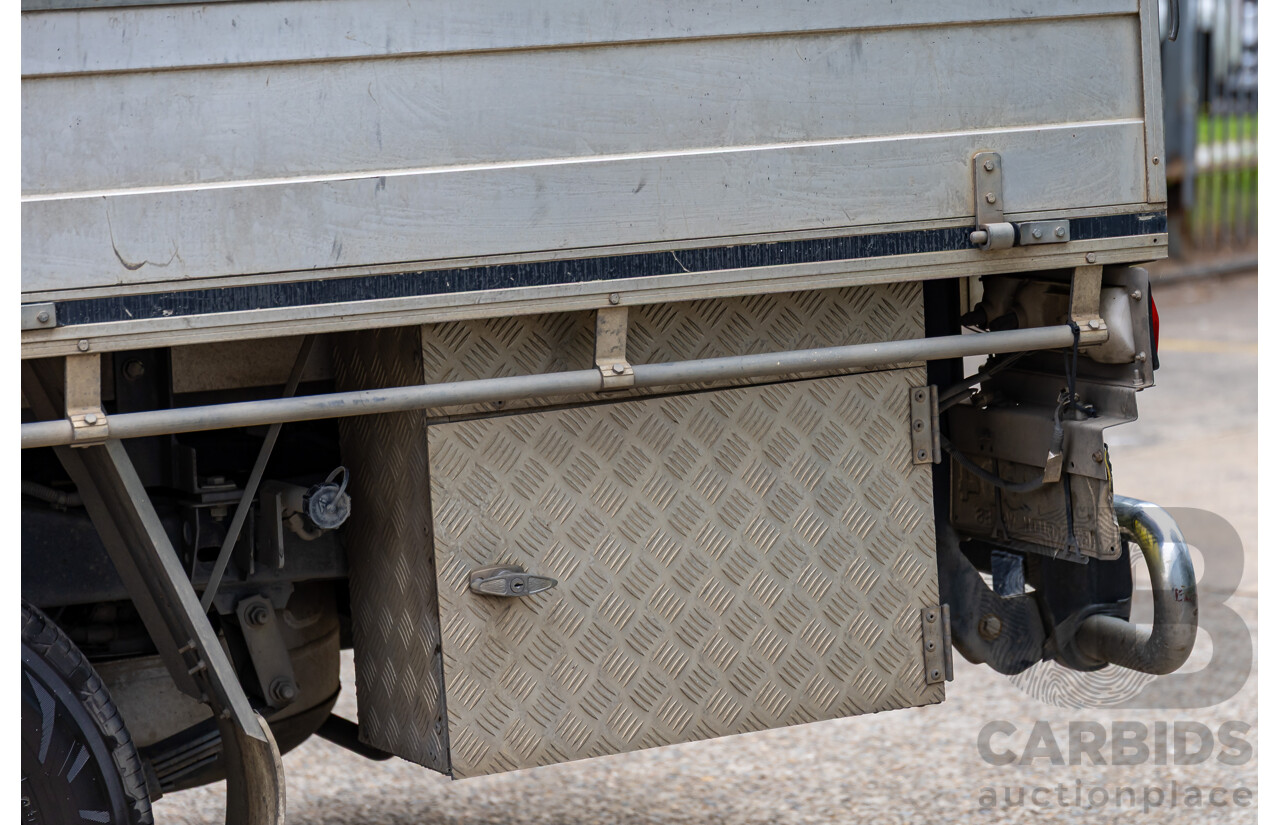 9/2003 Holden Rodeo LX RA C/Chas Satin Gold Metallic V6 3.5L