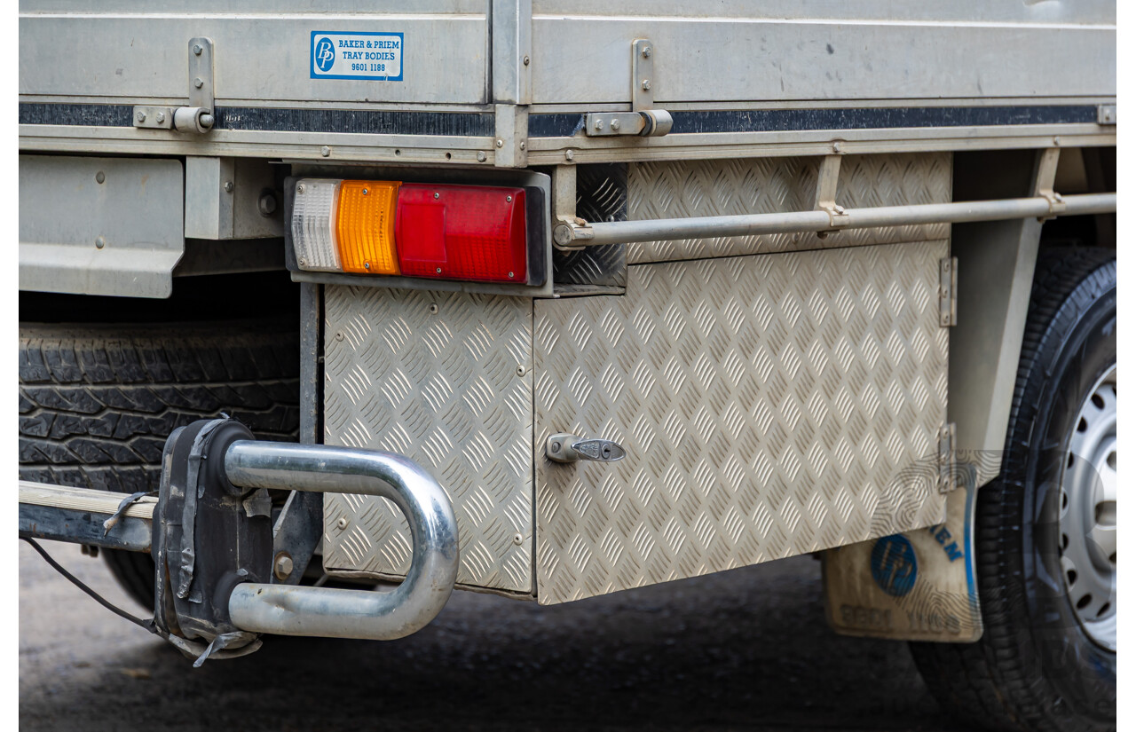 9/2003 Holden Rodeo LX RA C/Chas Satin Gold Metallic V6 3.5L