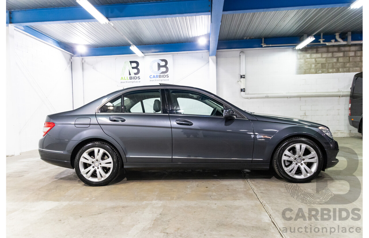 8/2009 Mercedes-Benz C200 Kompressor Classic W204 4d Sedan Tenorite Grey Metallic Supercharged 1.8L