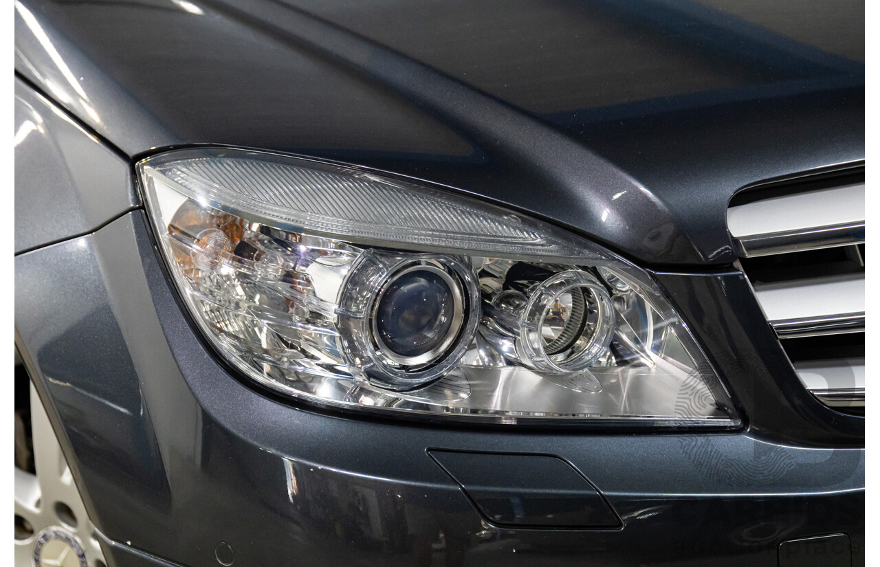 8/2009 Mercedes-Benz C200 Kompressor Classic W204 4d Sedan Tenorite Grey Metallic Supercharged 1.8L