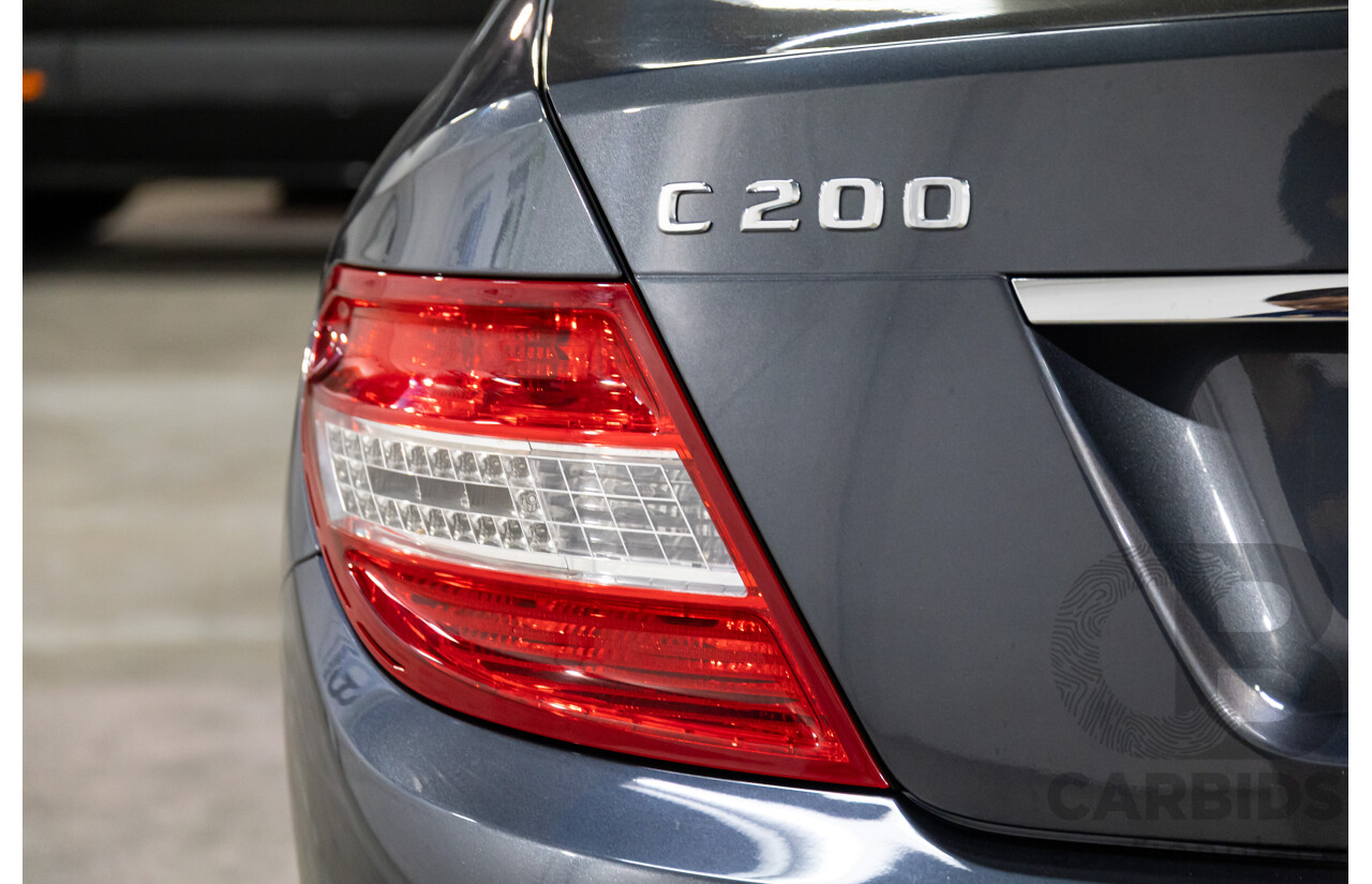 8/2009 Mercedes-Benz C200 Kompressor Classic W204 4d Sedan Tenorite Grey Metallic Supercharged 1.8L