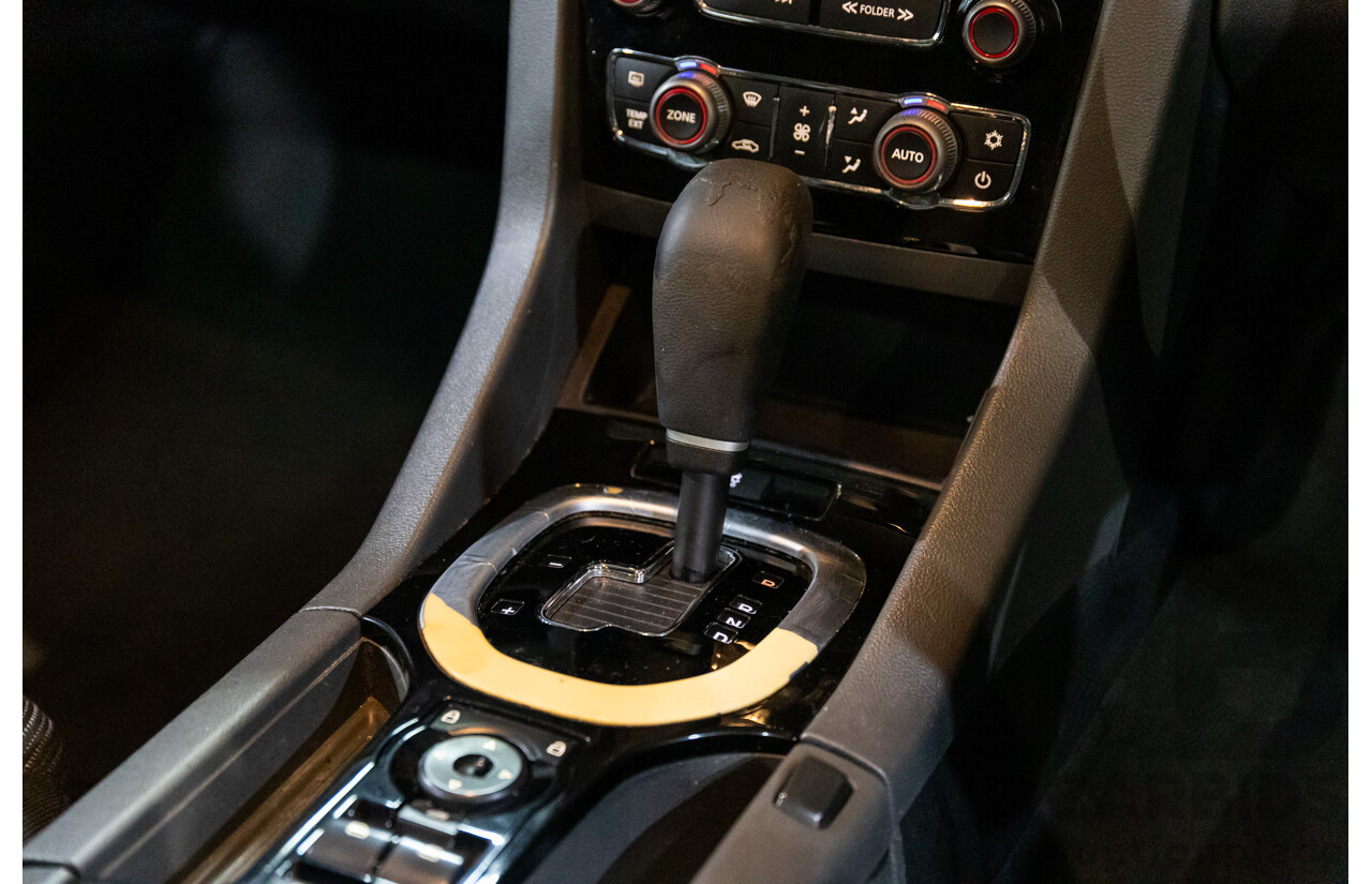 9/2010 Holden Commodore SV6 VE II 4d Sportwagon Heron White V6 3.6L