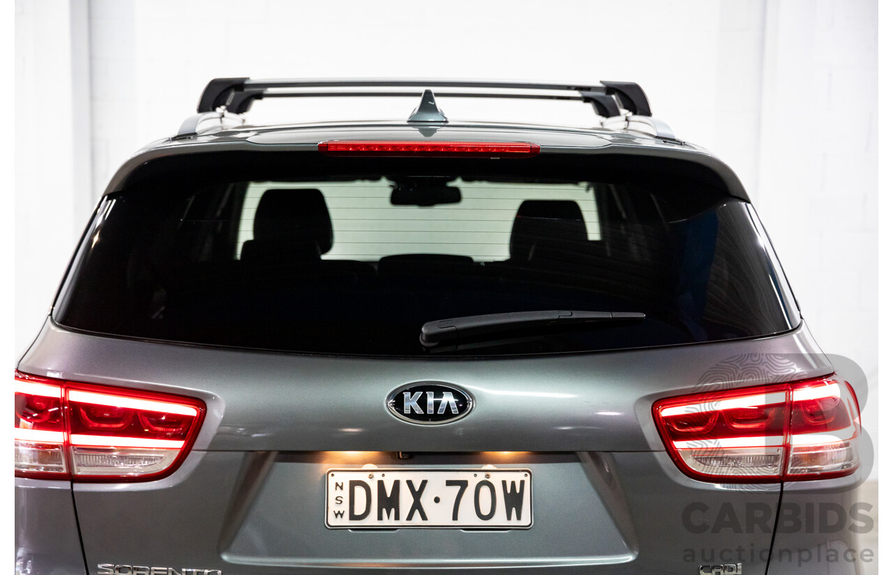 02/2017 Kia Sorento Platinum (AWD) UM MY17 4d Wagon Sparkling Silver Metallic Turbo Diesel 2.2L