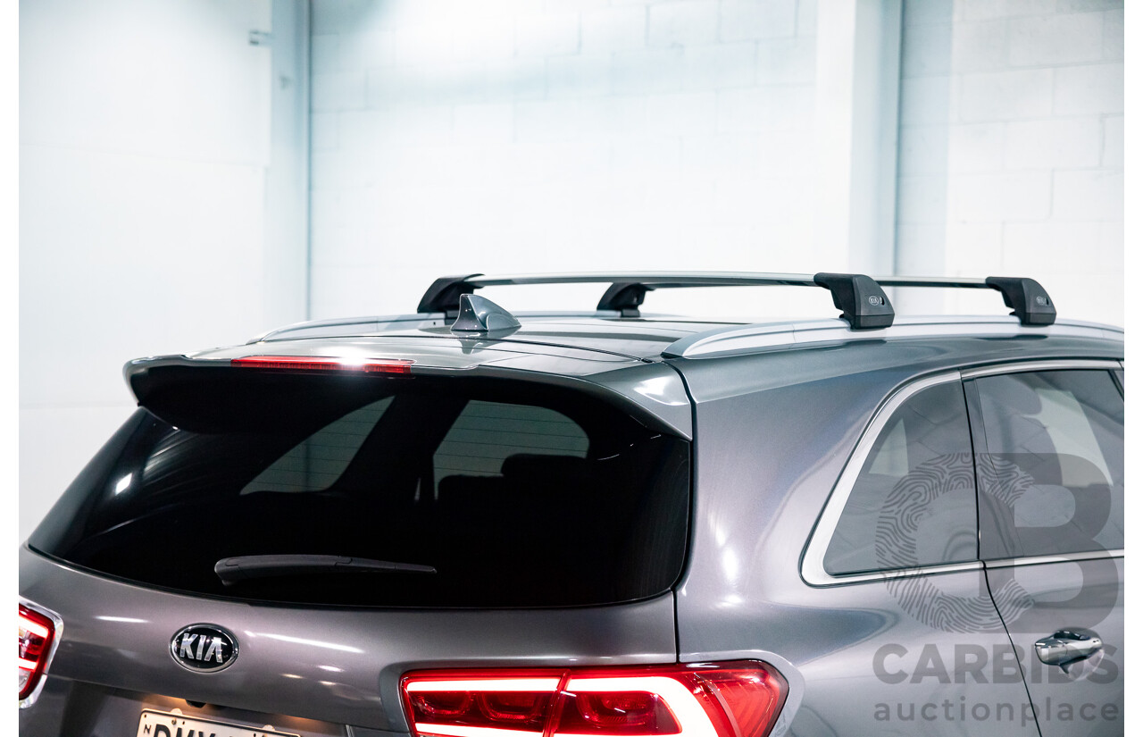 02/2017 Kia Sorento Platinum (AWD) UM MY17 4d Wagon Sparkling Silver Metallic Turbo Diesel 2.2L