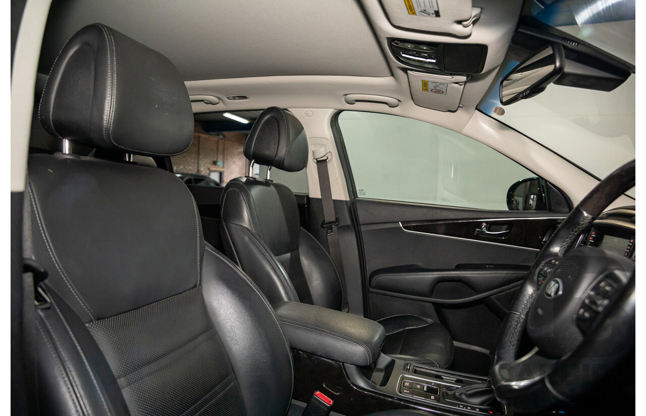 02/2017 Kia Sorento Platinum (AWD) UM MY17 4d Wagon Sparkling Silver Metallic Turbo Diesel 2.2L