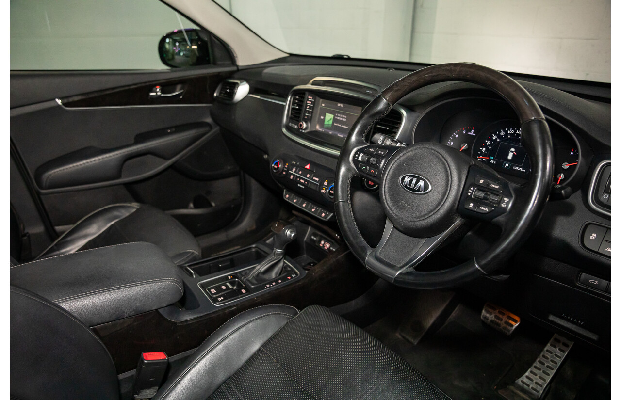 02/2017 Kia Sorento Platinum (AWD) UM MY17 4d Wagon Sparkling Silver Metallic Turbo Diesel 2.2L