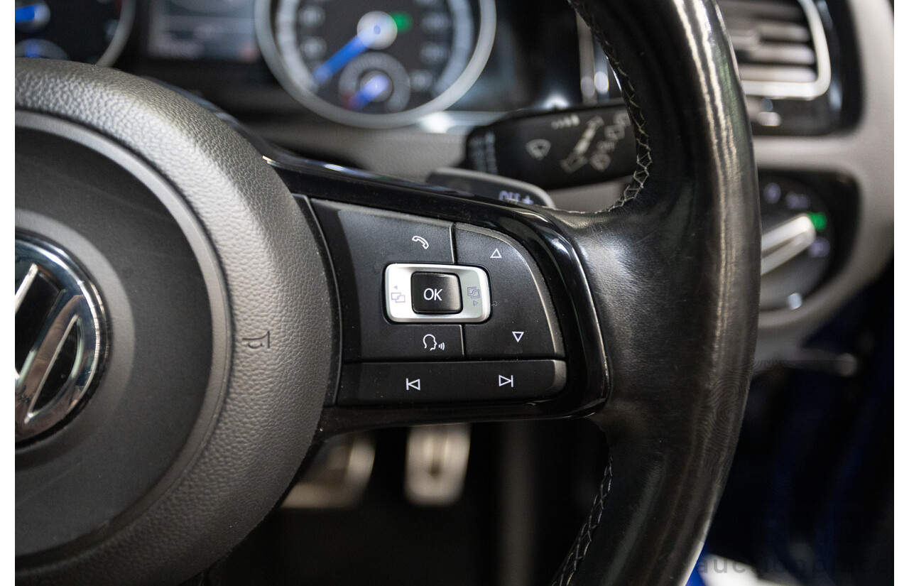 4/2016 Volkswagen Golf R (AWD) AU MY16 5D Hatchback Lapiz Blue Metallic Turbo 2.0L