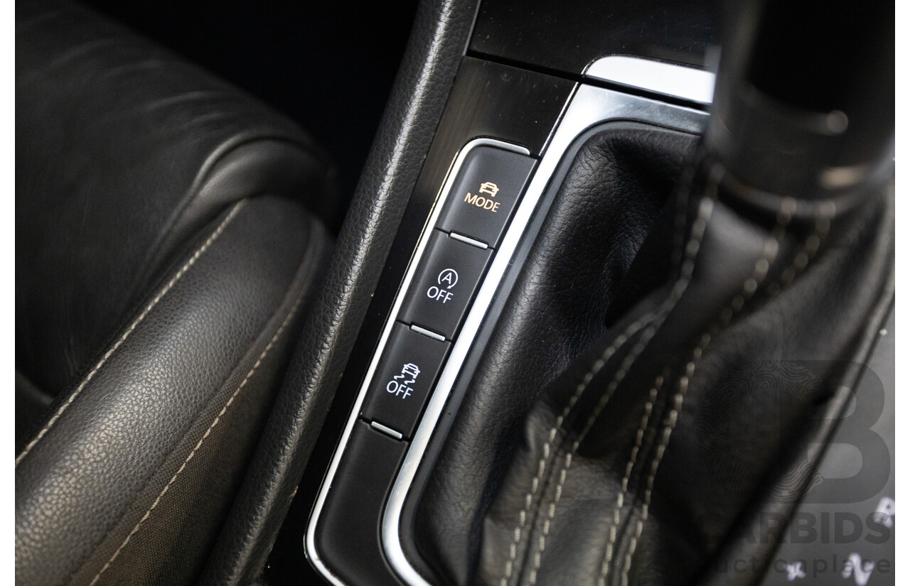 4/2016 Volkswagen Golf R (AWD) AU MY16 5D Hatchback Lapiz Blue Metallic Turbo 2.0L