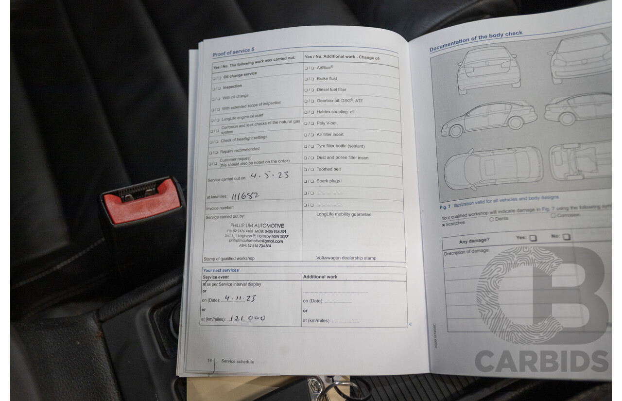 4/2016 Volkswagen Golf R (AWD) AU MY16 5D Hatchback Lapiz Blue Metallic Turbo 2.0L