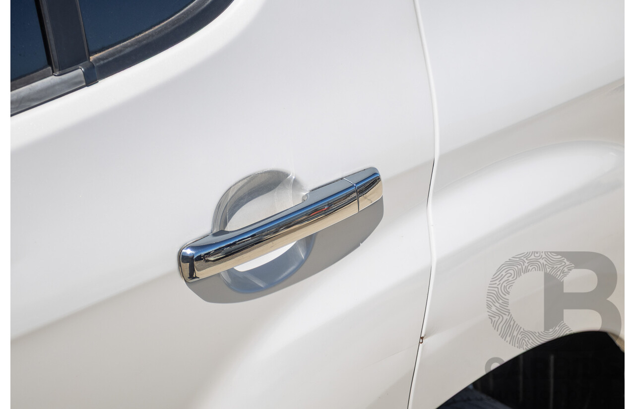 09/2015 Isuzu MU-X LS-U (4x4) UC MY15 4D Wagon Silky White Pearl Turbo Diesel 3.0L - 7 Seats