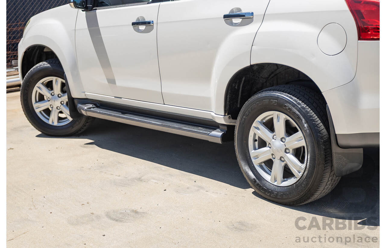 09/2015 Isuzu MU-X LS-U (4x4) UC MY15 4D Wagon Silky White Pearl Turbo Diesel 3.0L - 7 Seats