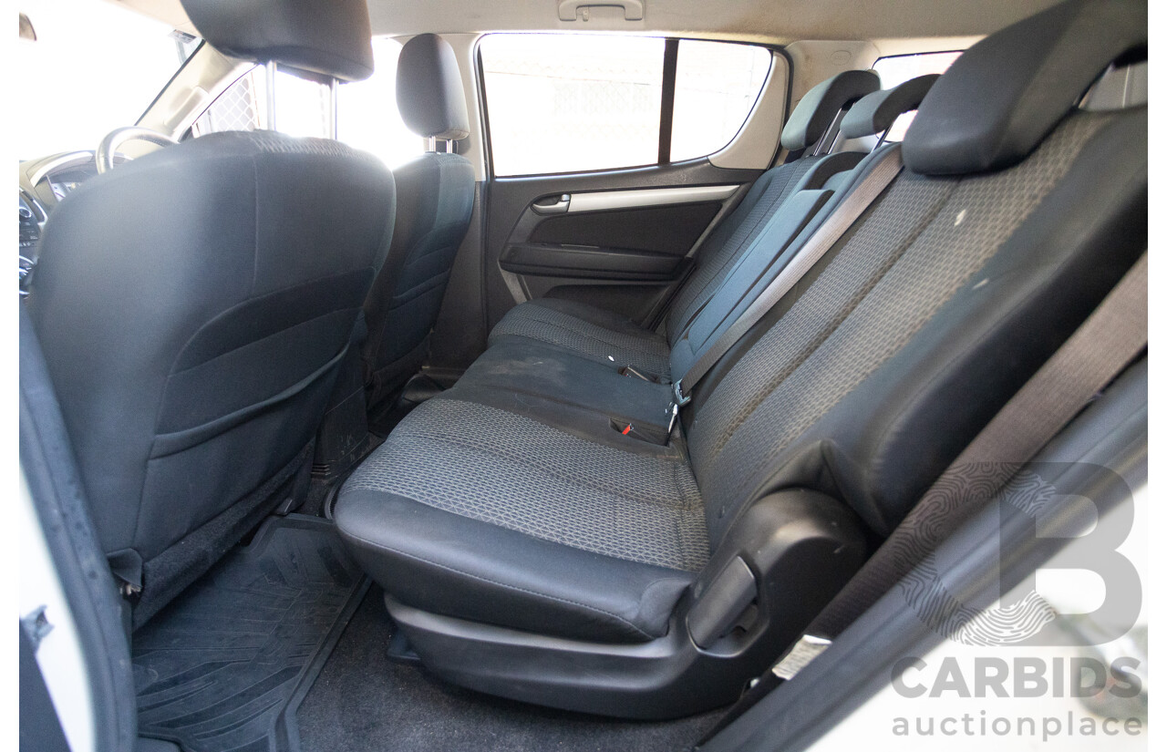 09/2015 Isuzu MU-X LS-U (4x4) UC MY15 4D Wagon Silky White Pearl Turbo Diesel 3.0L - 7 Seats