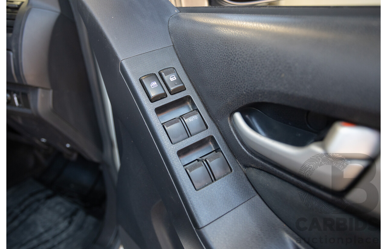 09/2015 Isuzu MU-X LS-U (4x4) UC MY15 4D Wagon Silky White Pearl Turbo Diesel 3.0L - 7 Seats