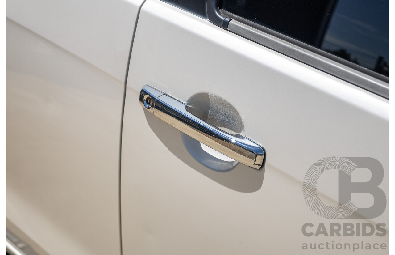 09/2015 Isuzu MU-X LS-U (4x4) UC MY15 4D Wagon Silky White Pearl Turbo Diesel 3.0L - 7 Seats