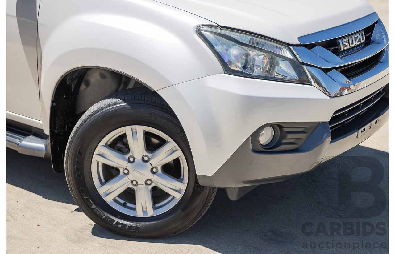 09/2015 Isuzu MU-X LS-U (4x4) UC MY15 4D Wagon Silky White Pearl Turbo Diesel 3.0L - 7 Seats