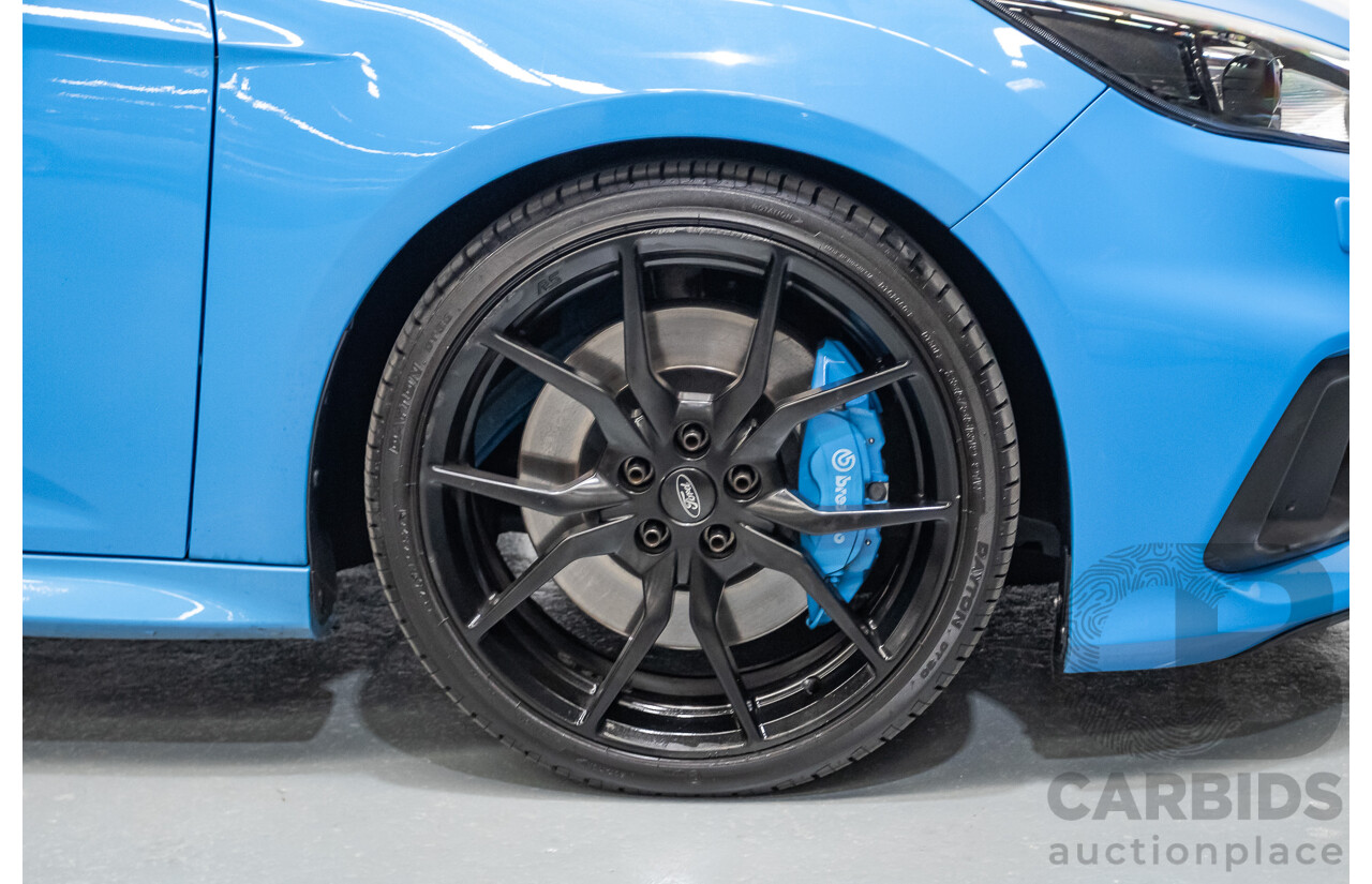 8/2016 Ford Focus RS (AWD) LZ 5D Hatchback Nitrous Blue Pearl Turbo 2.3L