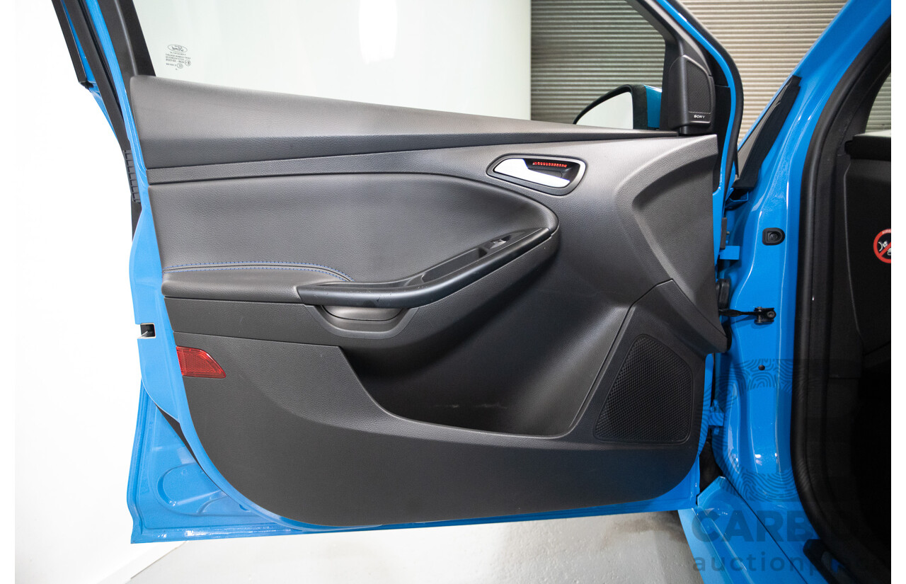 8/2016 Ford Focus RS (AWD) LZ 5D Hatchback Nitrous Blue Pearl Turbo 2.3L