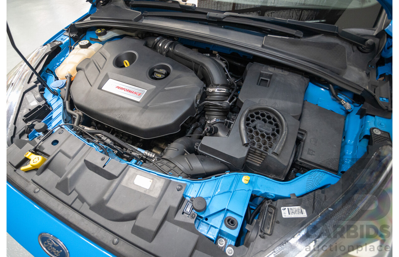 8/2016 Ford Focus RS (AWD) LZ 5D Hatchback Nitrous Blue Pearl Turbo 2.3L
