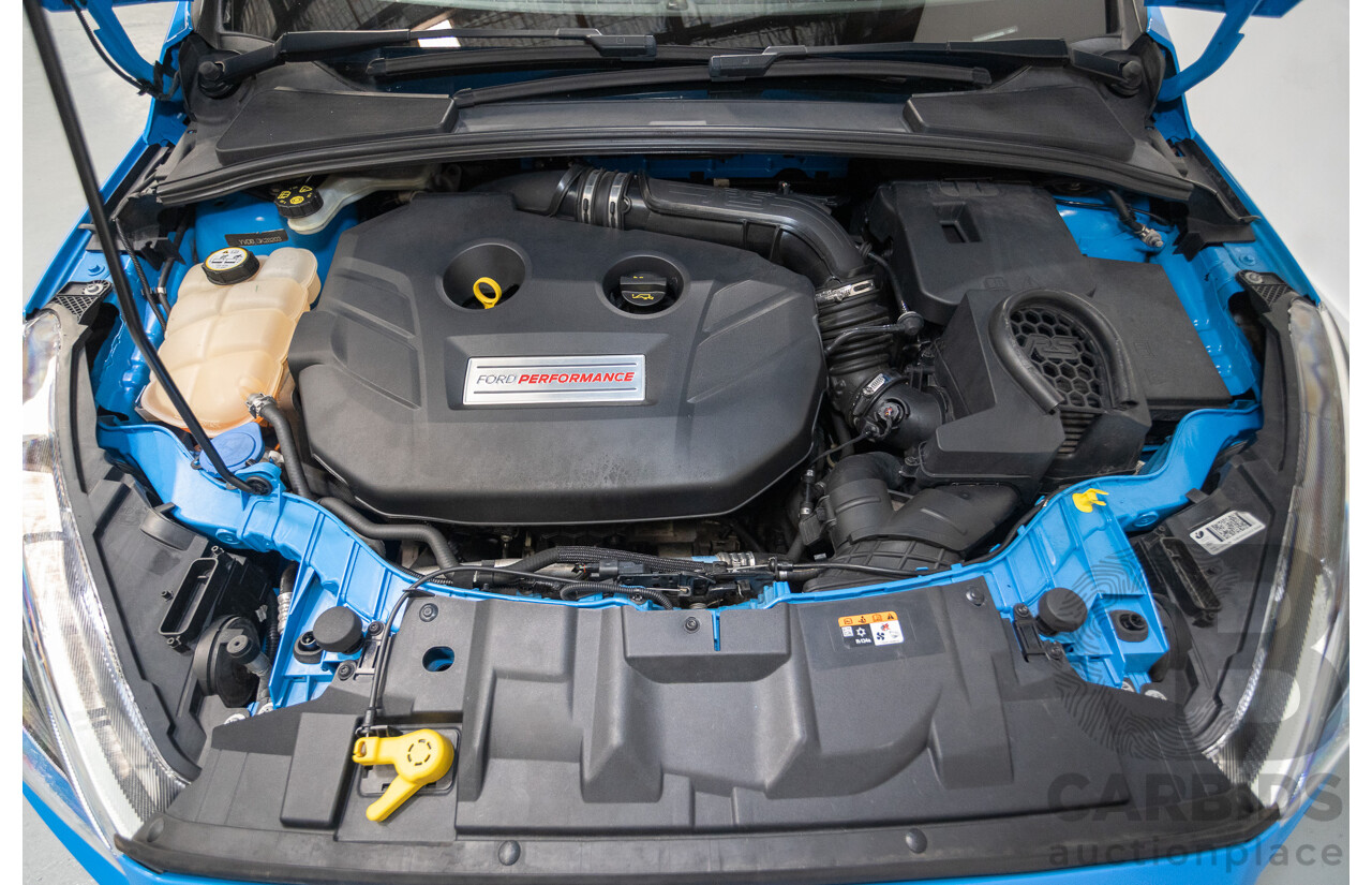 8/2016 Ford Focus RS (AWD) LZ 5D Hatchback Nitrous Blue Pearl Turbo 2.3L