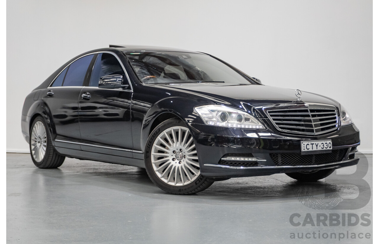 11/2010 Mercedes-Benz S350 221 09 Upgrade 4D Sedan Chromit Majestic Black Metallic V6 3.5L
