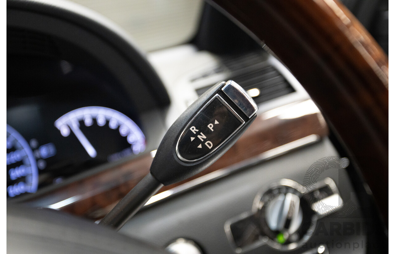 11/2010 Mercedes-Benz S350 221 09 Upgrade 4D Sedan Chromit Majestic Black Metallic V6 3.5L