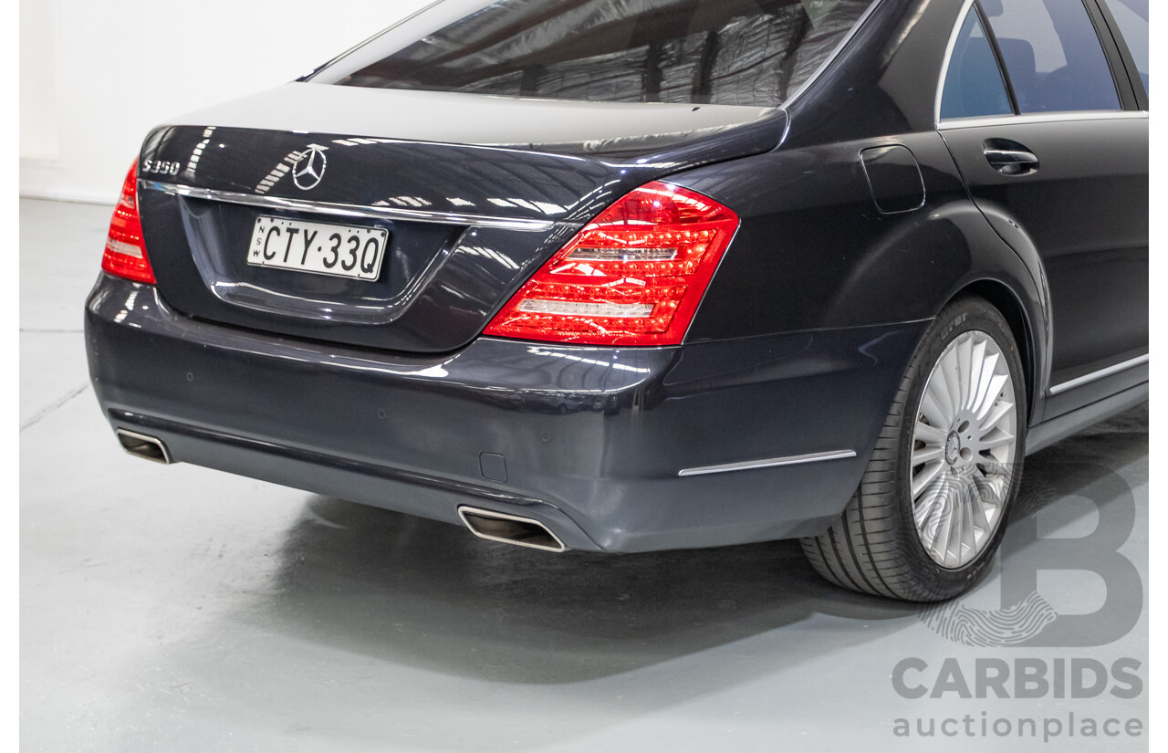 11/2010 Mercedes-Benz S350 221 09 Upgrade 4D Sedan Chromit Majestic Black Metallic V6 3.5L