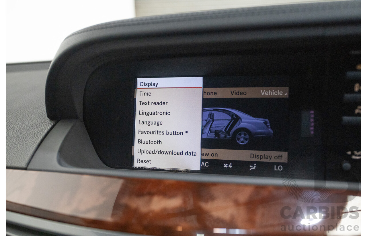 11/2010 Mercedes-Benz S350 221 09 Upgrade 4D Sedan Chromit Majestic Black Metallic V6 3.5L