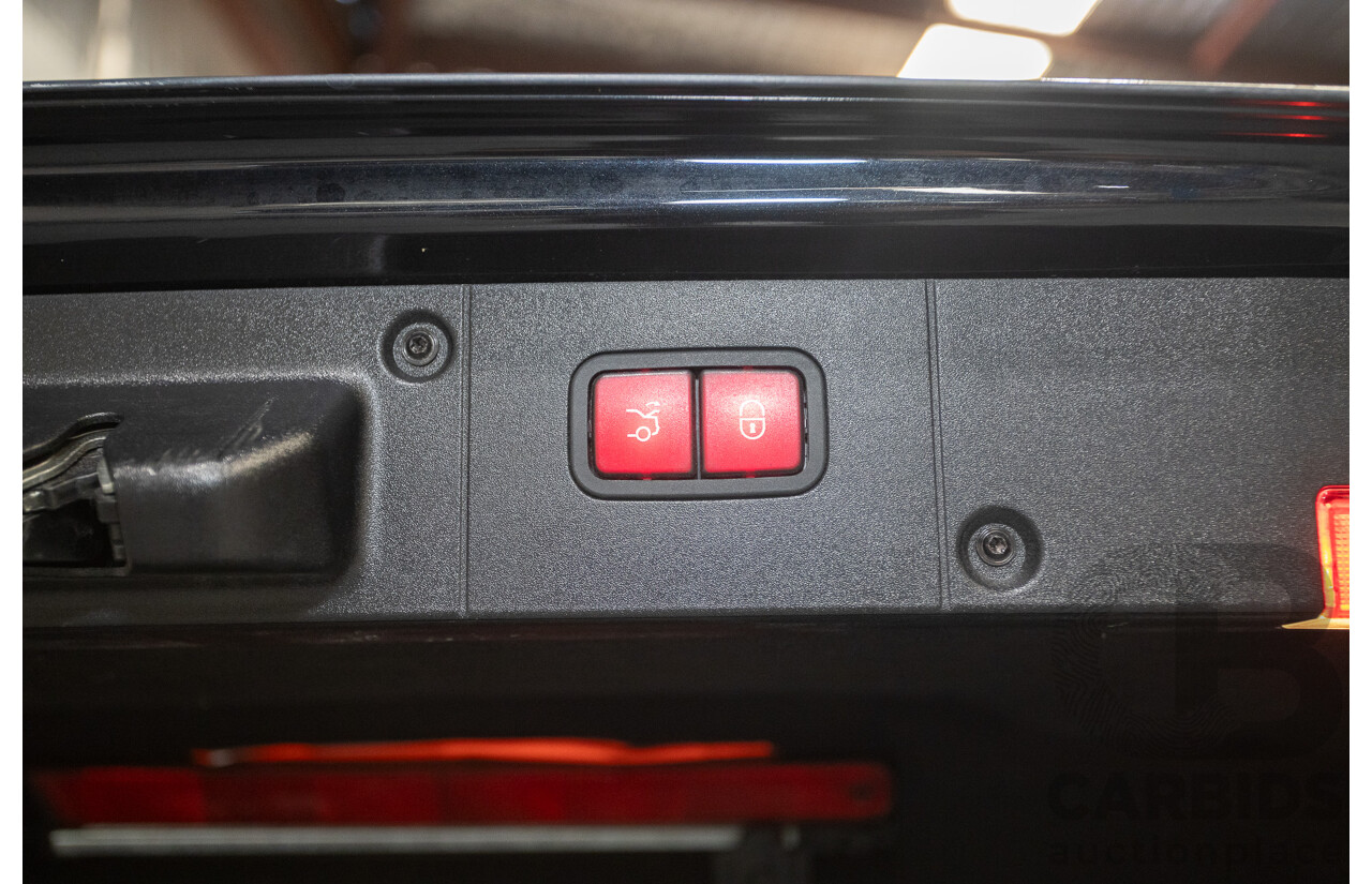 11/2010 Mercedes-Benz S350 221 09 Upgrade 4D Sedan Chromit Majestic Black Metallic V6 3.5L