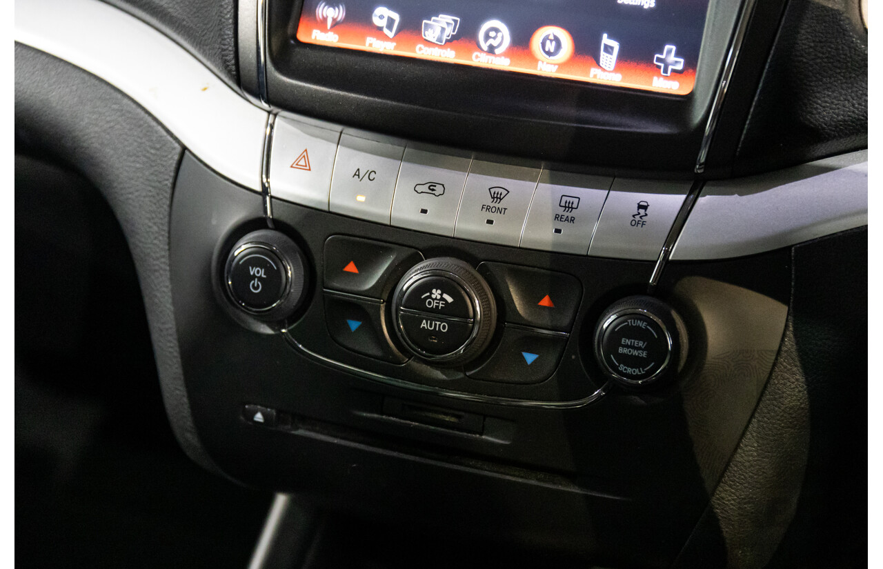 11/2013 Dodge Journey R/T JC MY13 4d Wagon Brilliant Black Pearl V6 3.6L