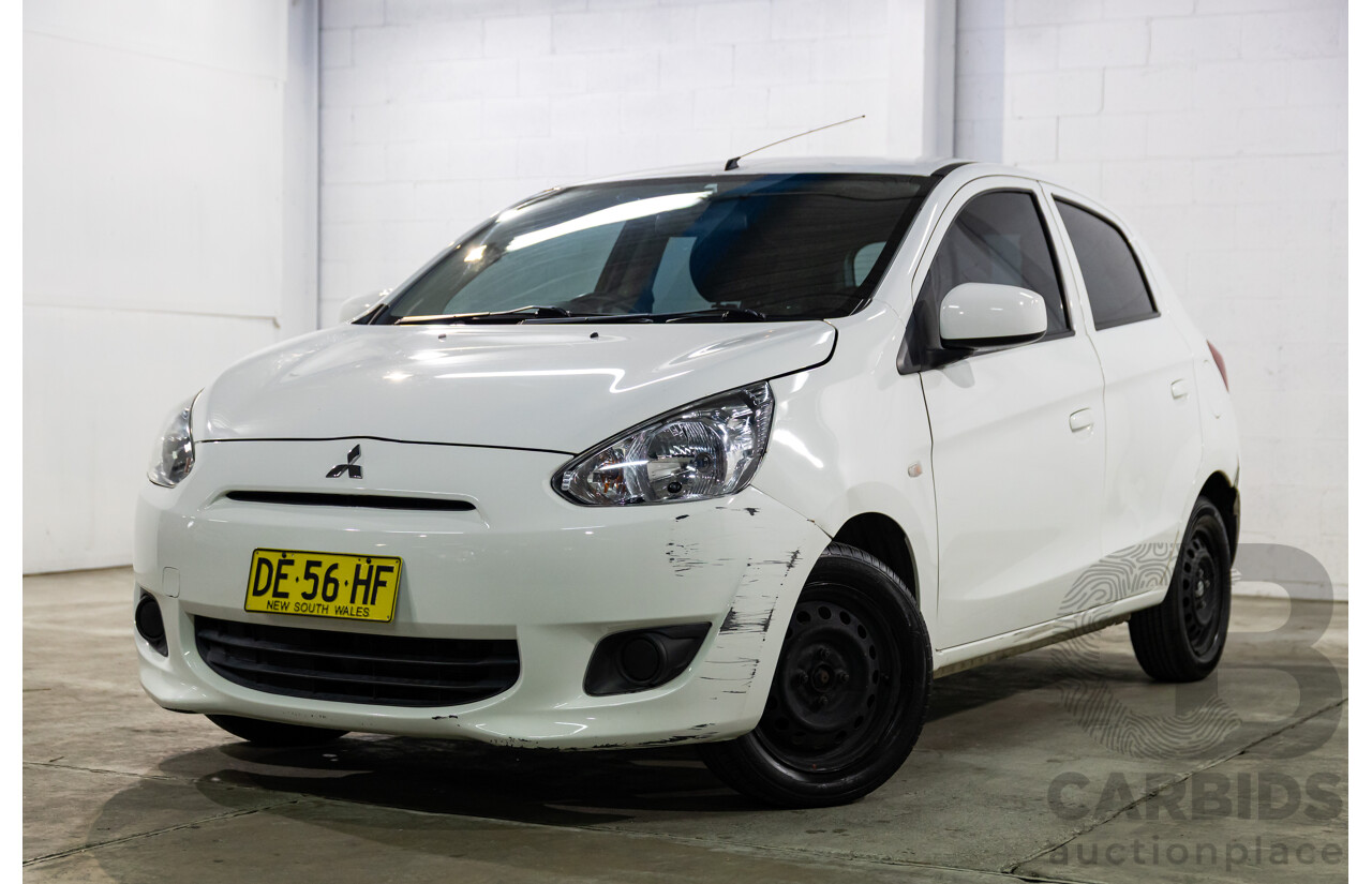 8/2013 Mitsubishi Mirage ES LA 5d Hatchback White 1.2L