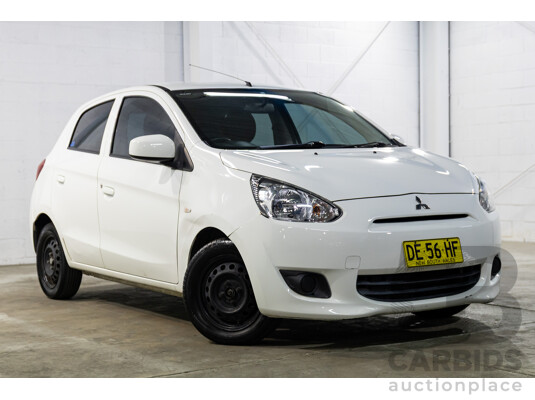 8/2013 Mitsubishi Mirage ES LA 5d Hatchback White 1.2L