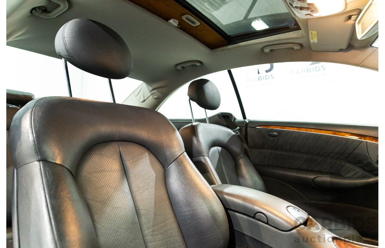 11/2003 Mercedes-Benz CLK 320 Elegance C209 2d Coupe Obsidian Black Metallic V6 3.2L