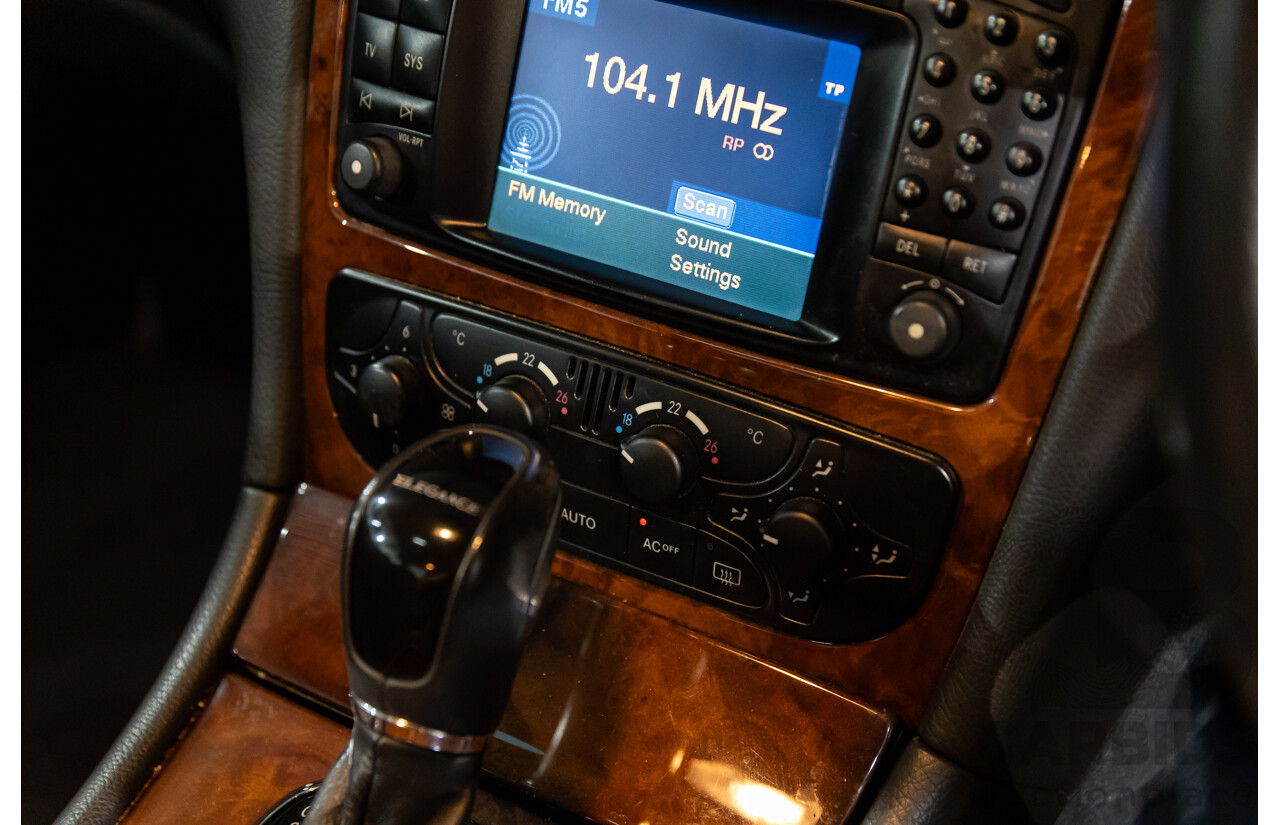 11/2003 Mercedes-Benz CLK 320 Elegance C209 2d Coupe Obsidian Black Metallic V6 3.2L